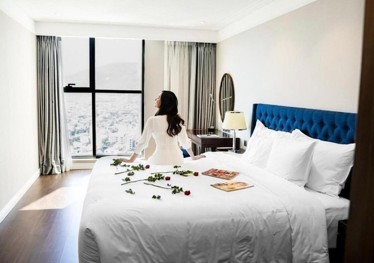 Luxury In Altara Building With Ocean View * Da Nang